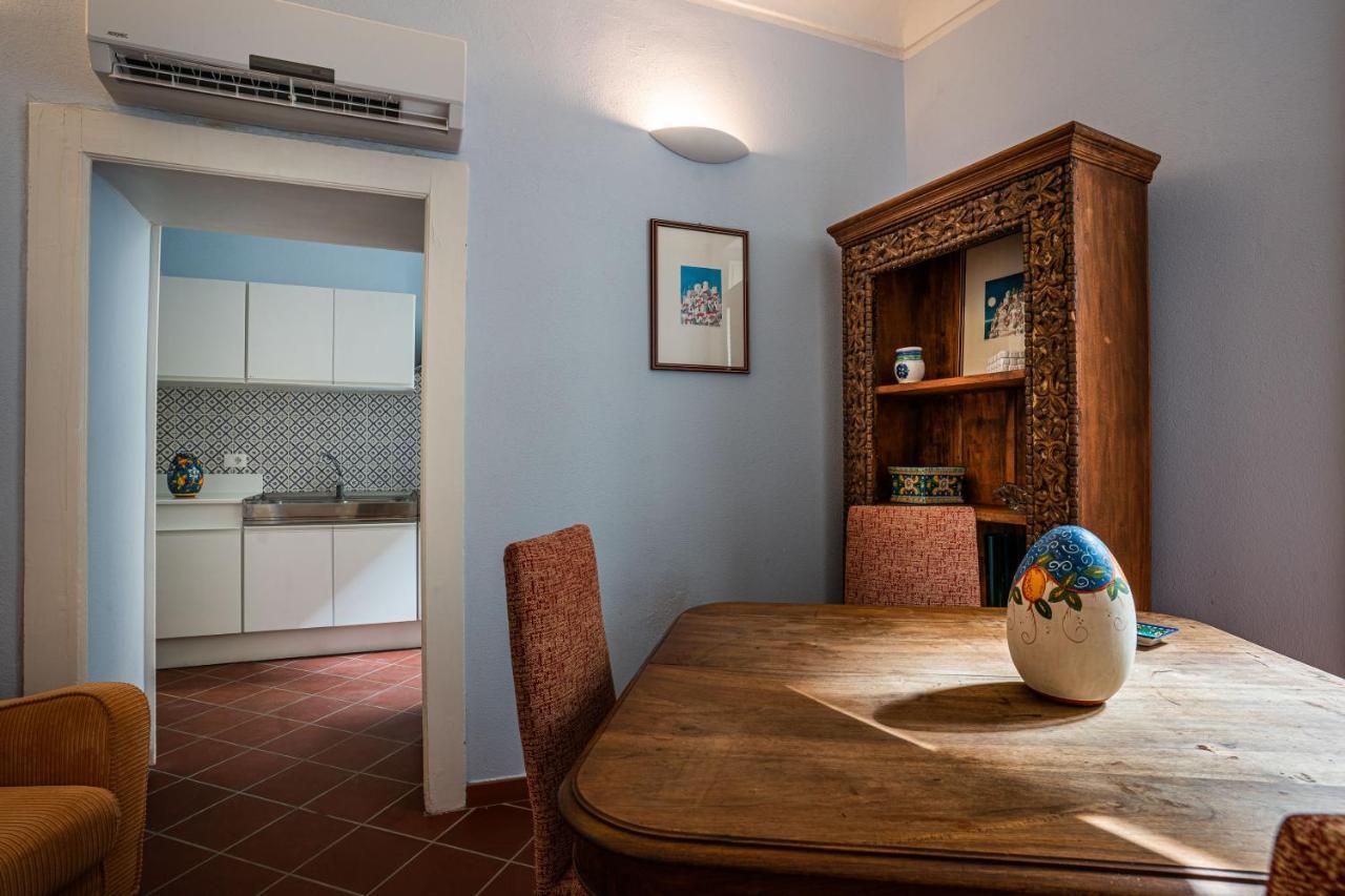 I Tre Balconi Di Via Roma Apartment Szirakúza Kültér fotó